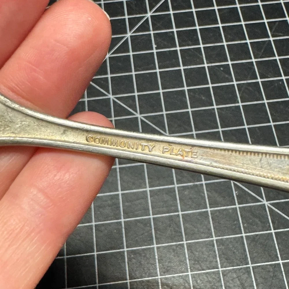 Oneida 'Grosvenor' Community Plate Patrician Dinner Fork Vtg 1914 Silverplate